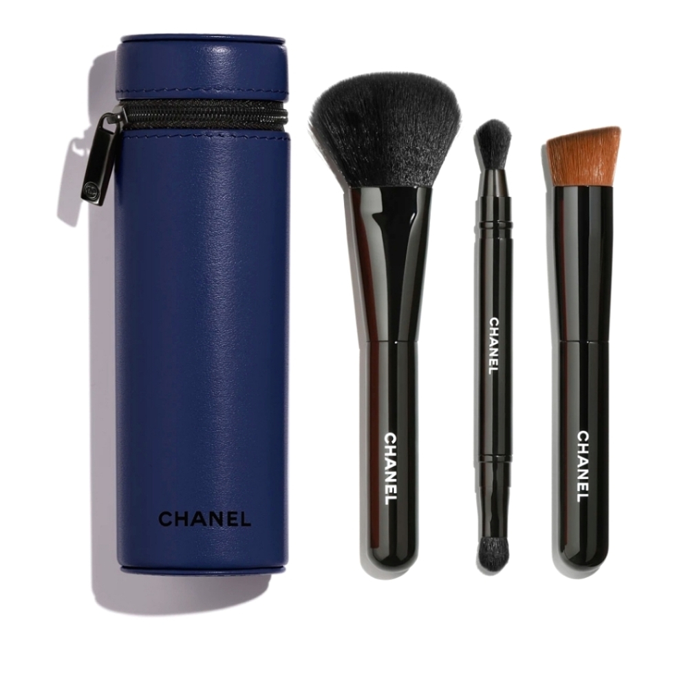 LES PINCEAUX DE CHANEL Essential Brushes, limited edition.